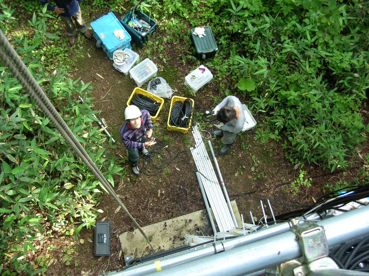 �P�[�u���ݒu